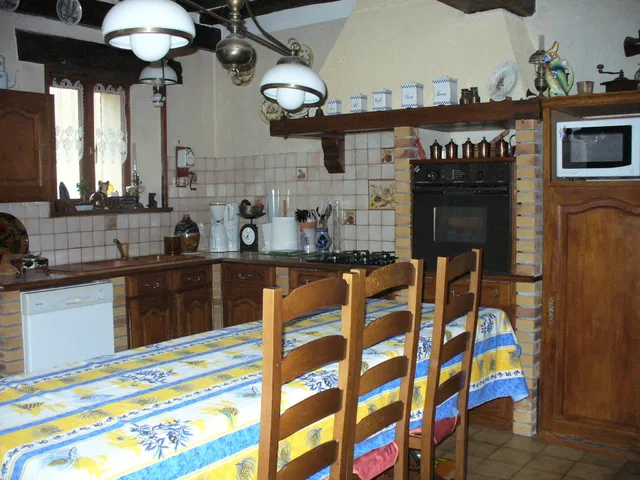 House Impasse des Côtes Blanches in Villeneuve-sur-Yonne