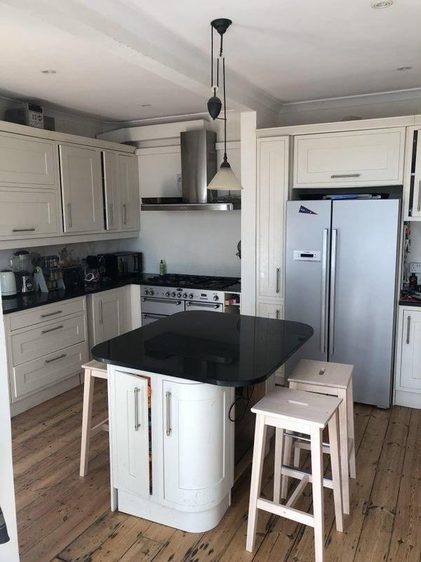 Room Telford Avenue in Greater London