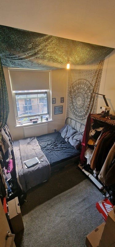 Room Leagrave Street in Greater London