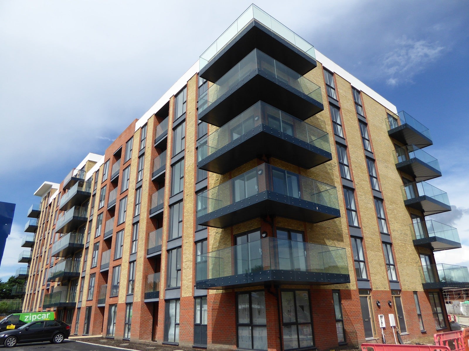 Flat Oscar Wilde Road in Reading