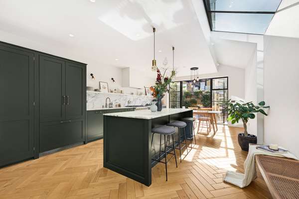 House Beltran Road in Greater London