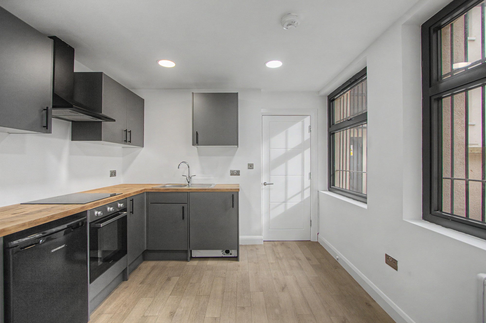 Flat Dunstable Place in Luton
