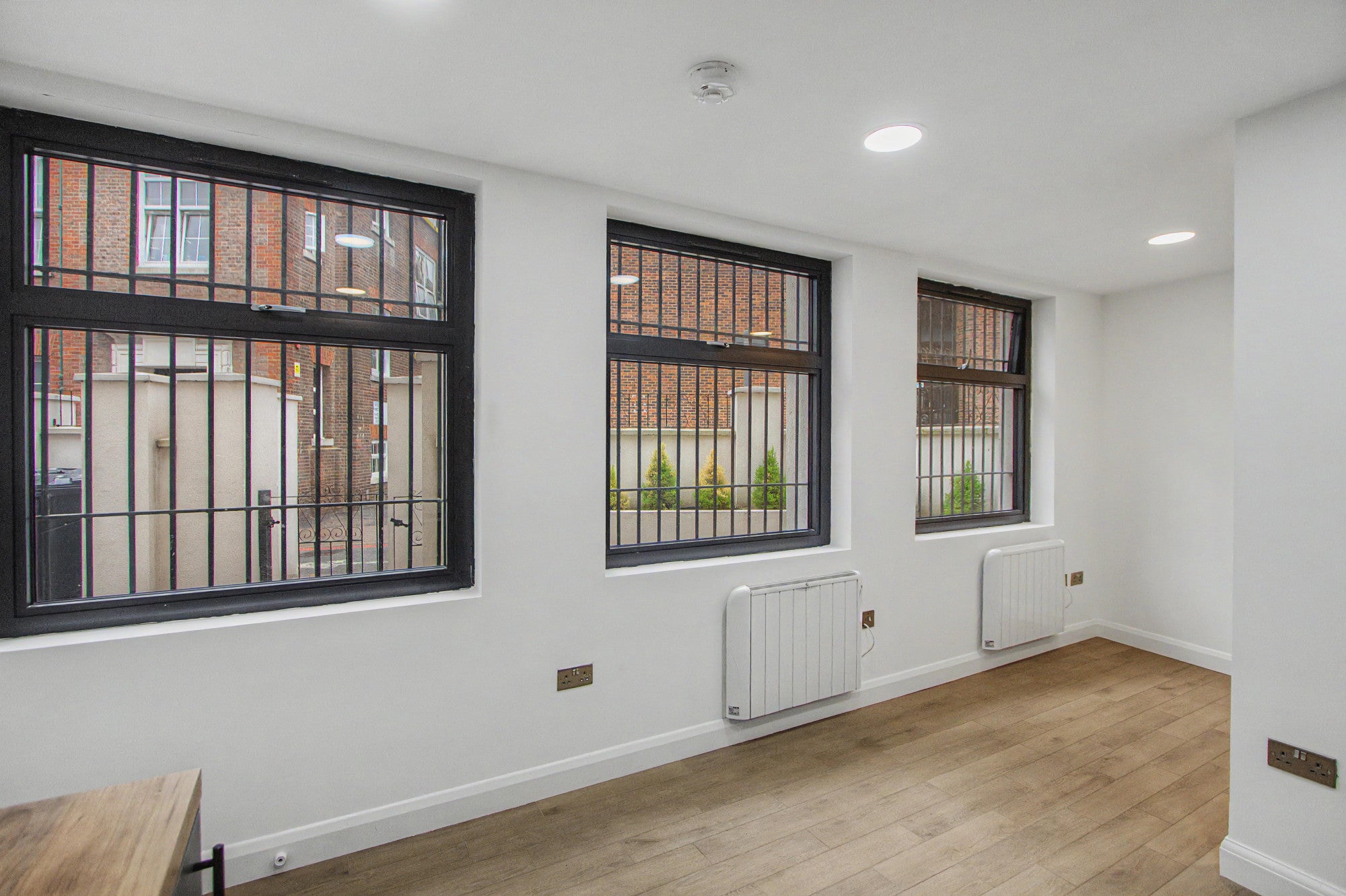 Flat Dunstable Place in Luton