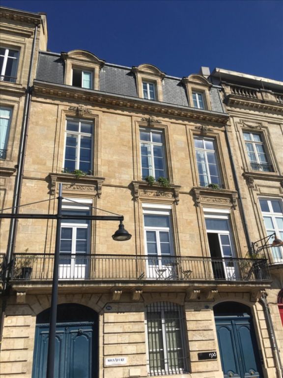 Appartement Quai des Chartrons à Bordeaux