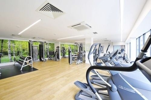 Flat Rossett Way in Greater London