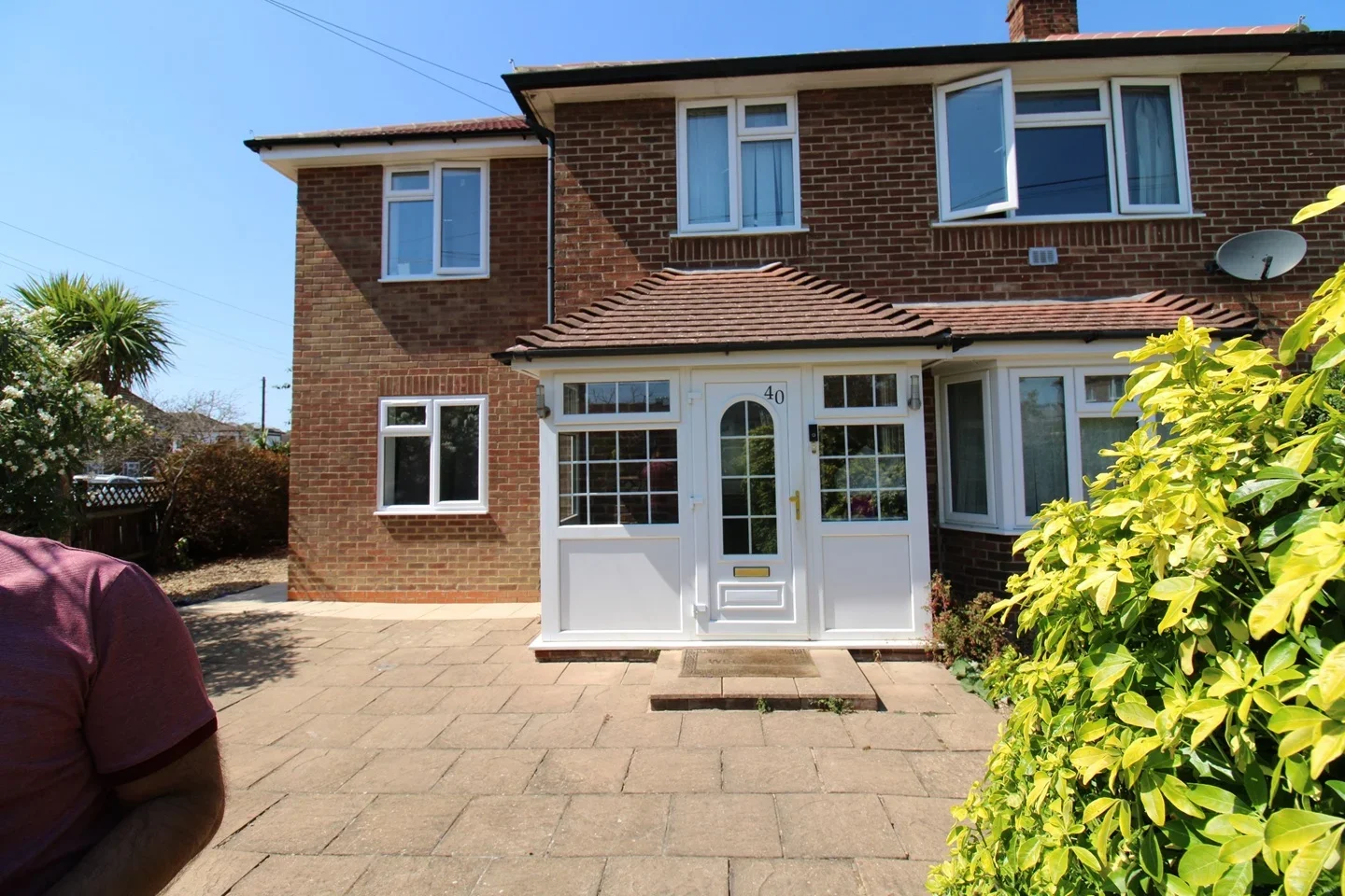House Cedar Road in Greater London