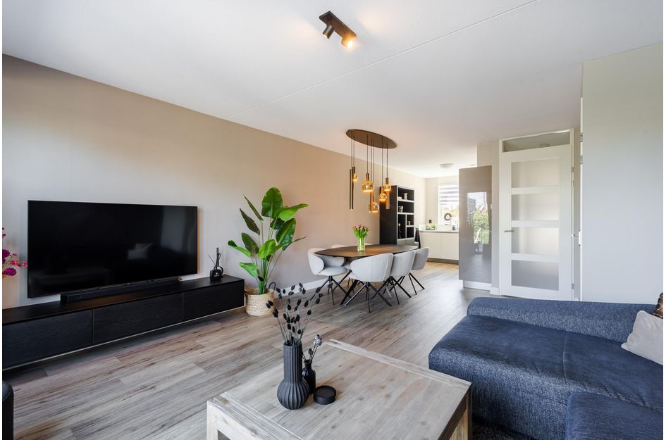 Tussenwoning te koop: Steek 5, Hardinxveld-Giessendam