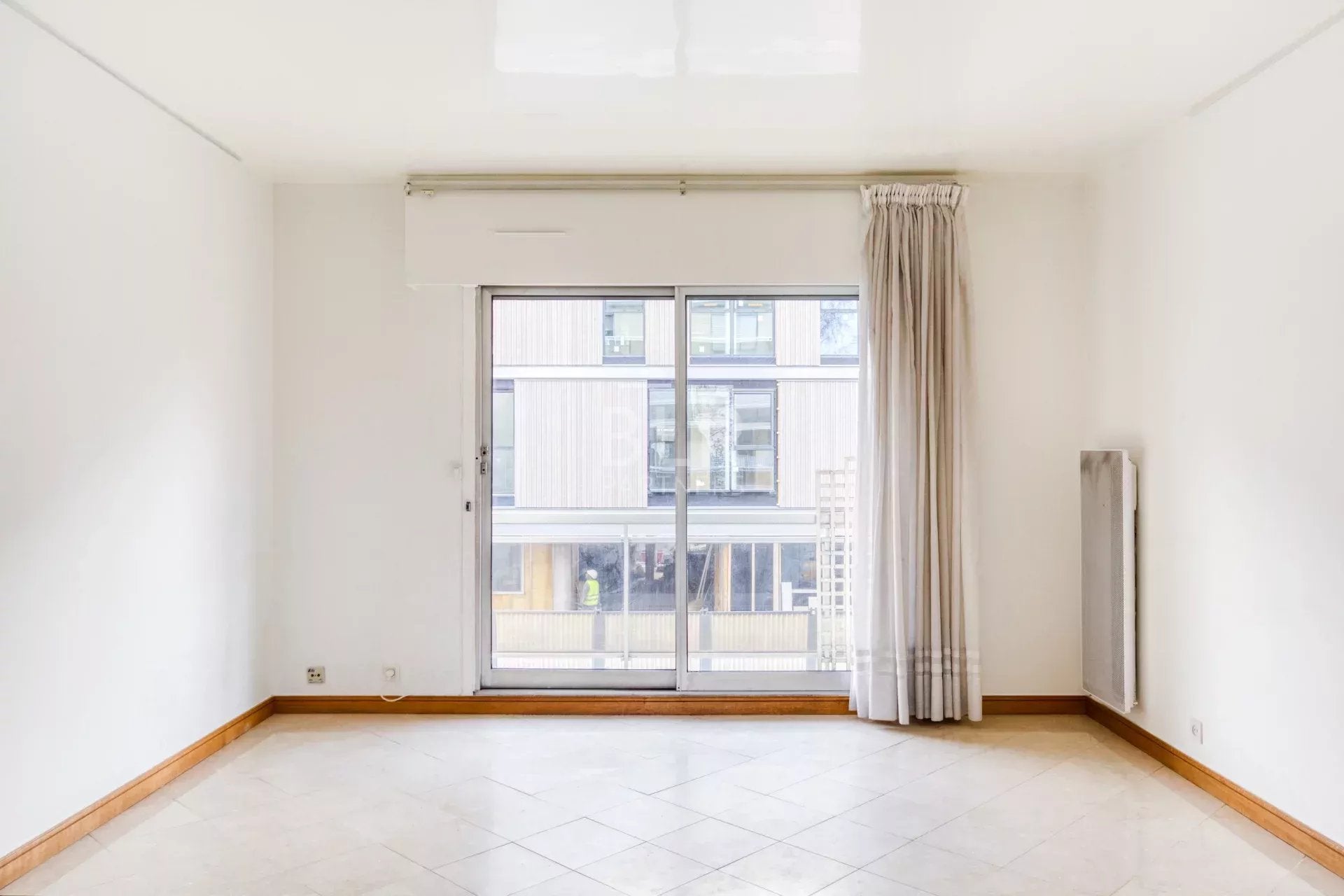 Flat Rue Madeleine Michelis in Neuilly-sur-Seine