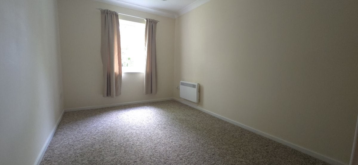 Flat Cambrian Way in Hawarden