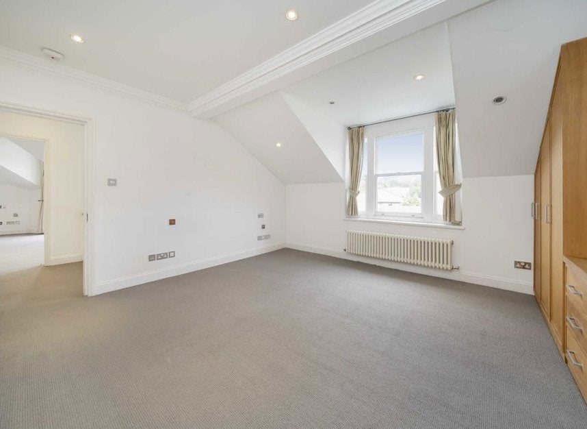 House Rudall Crescent in Greater London