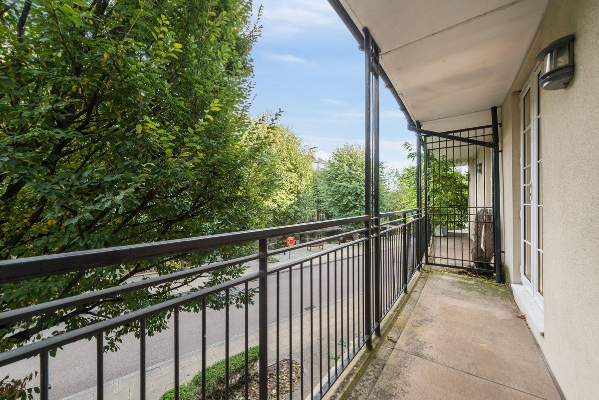 House Melliss Avenue in Greater London