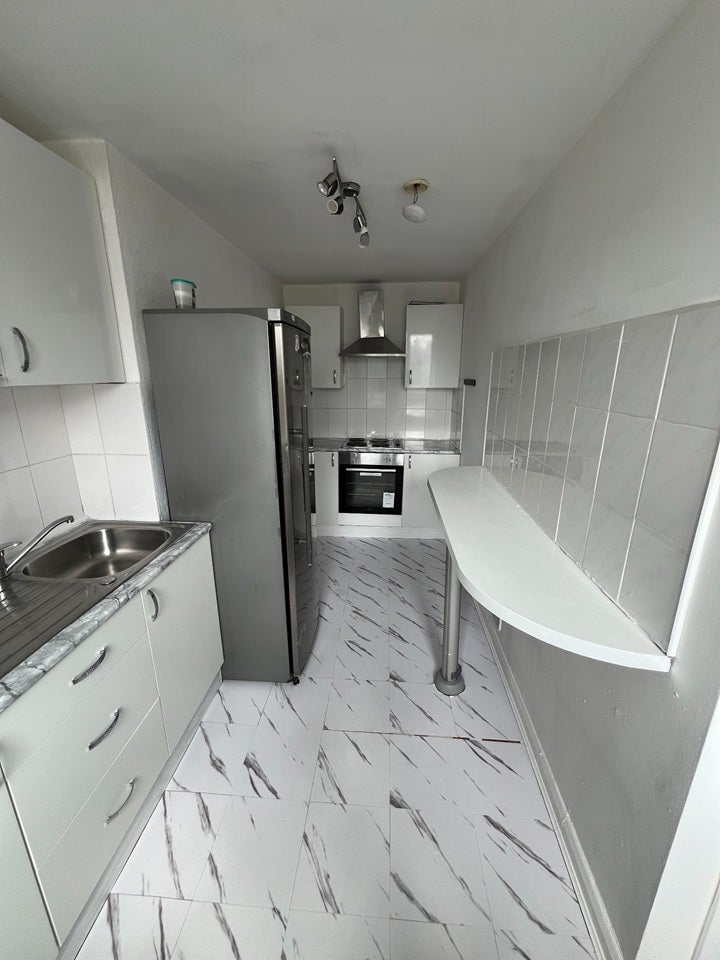 Flat Linacre Lane in Bootle