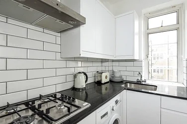 Flat Coleherne Road in Greater London