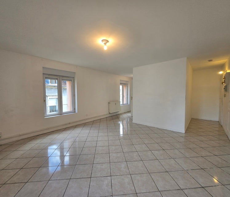 Flat Rue Pierre Chalnot in Nancy