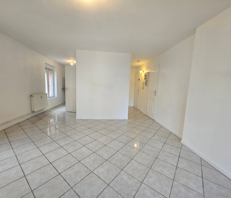Flat Rue Pierre Chalnot in Nancy