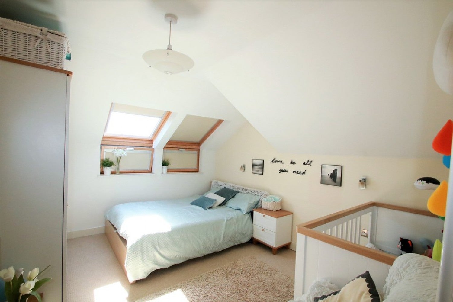 Flat Cherry Orchard Road in Greater London