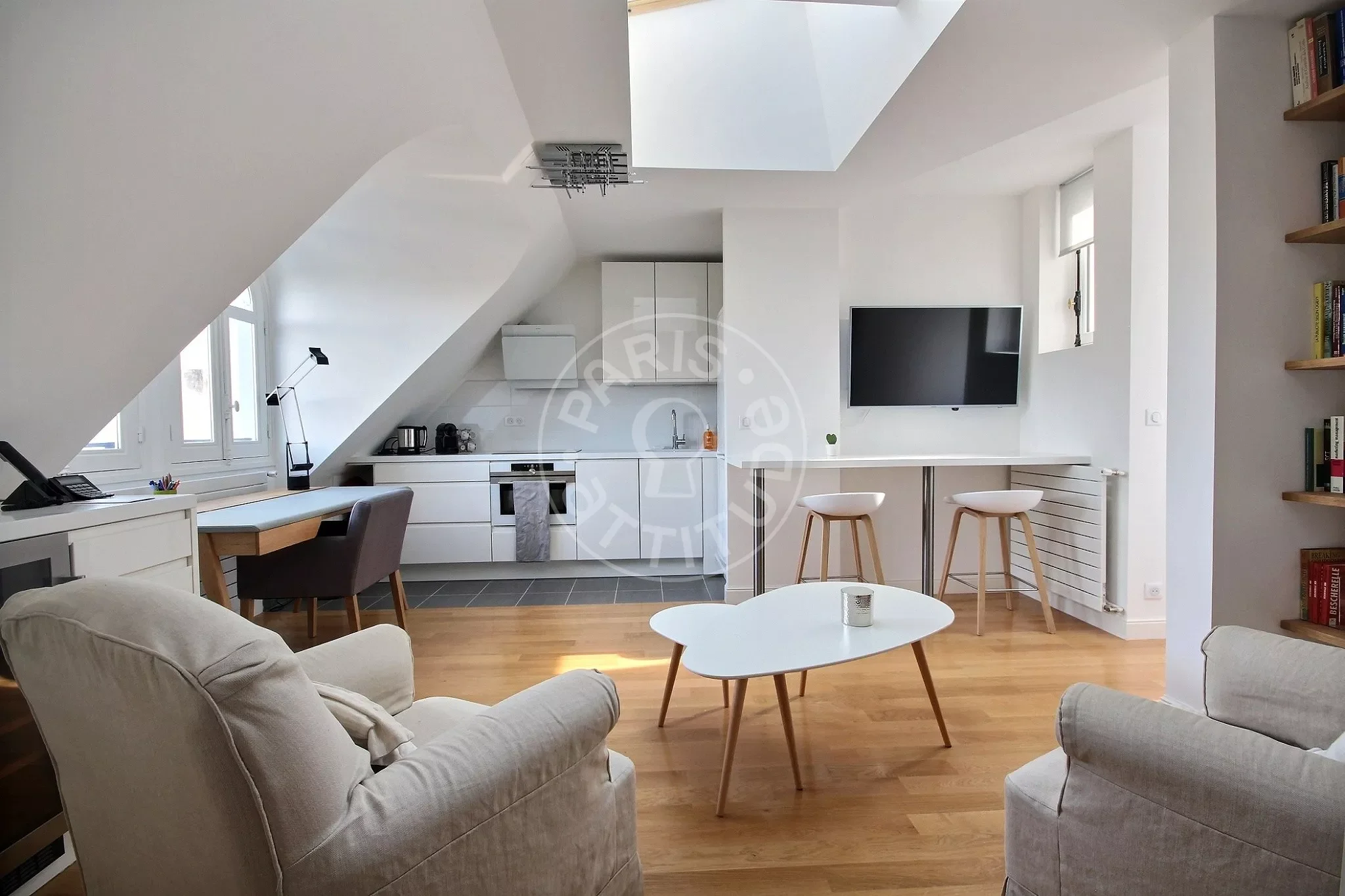 Flat Rue Henri de Bornier in Paris