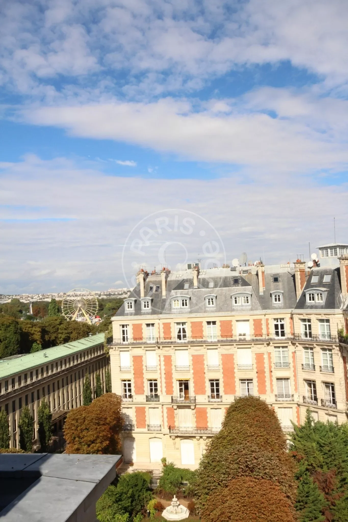 Flat Rue Henri de Bornier in Paris