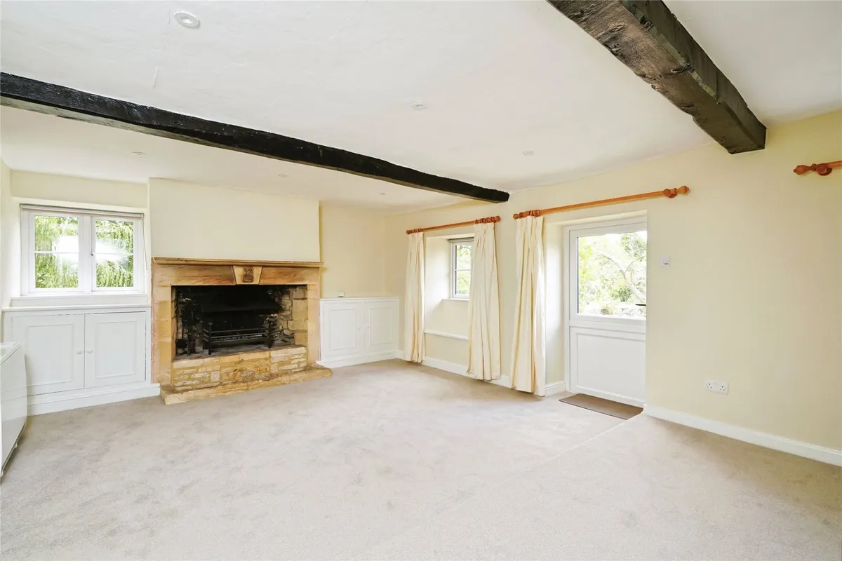 House Pebble Court in West Oxfordshire