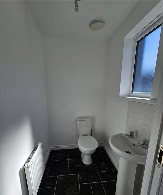 Room Portland Drive in Barry
