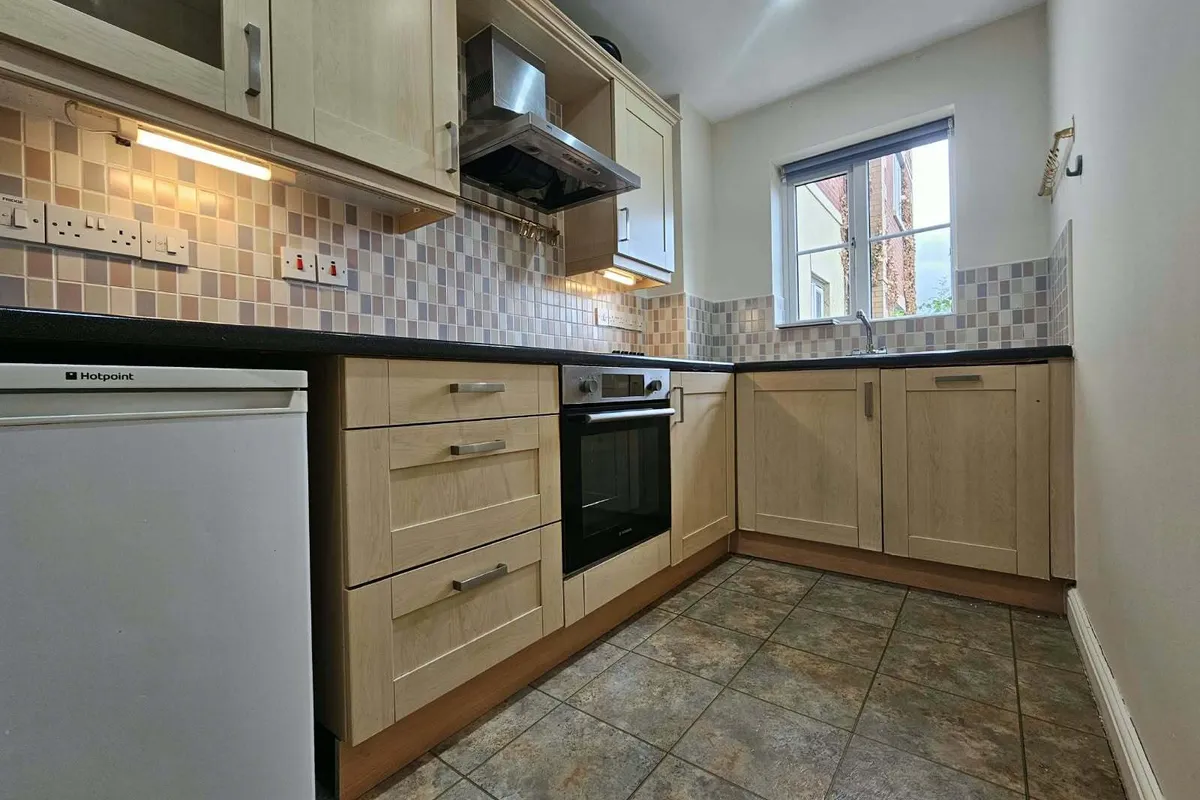 Flat Asbury Court in Sandwell