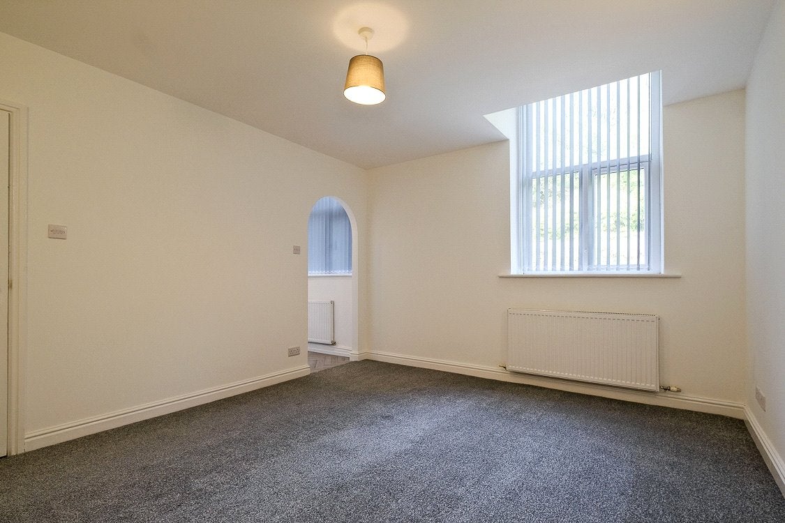 Flat Henrietta Street in Borough of Rossendale