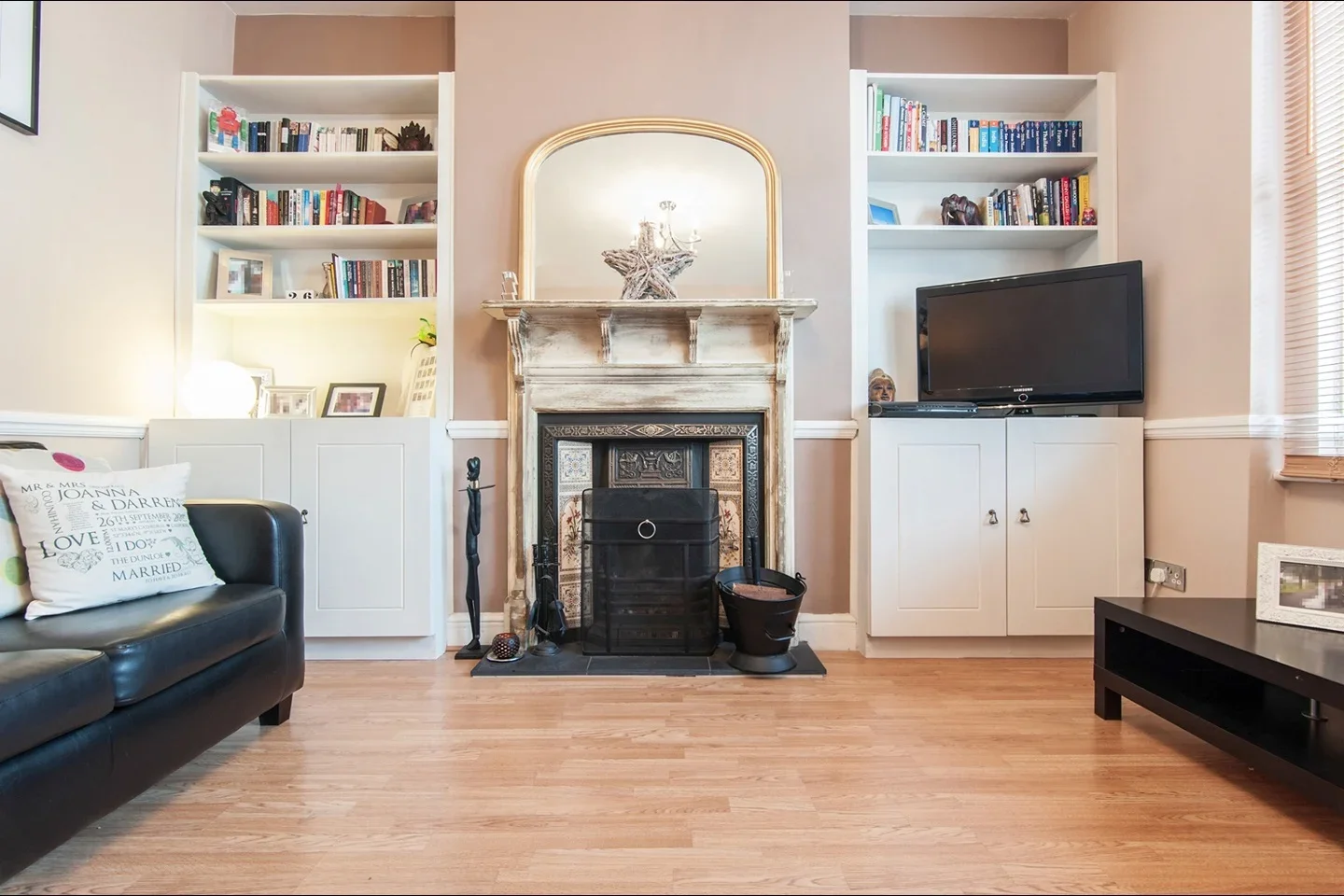 Flat Gilbey Road in Greater London
