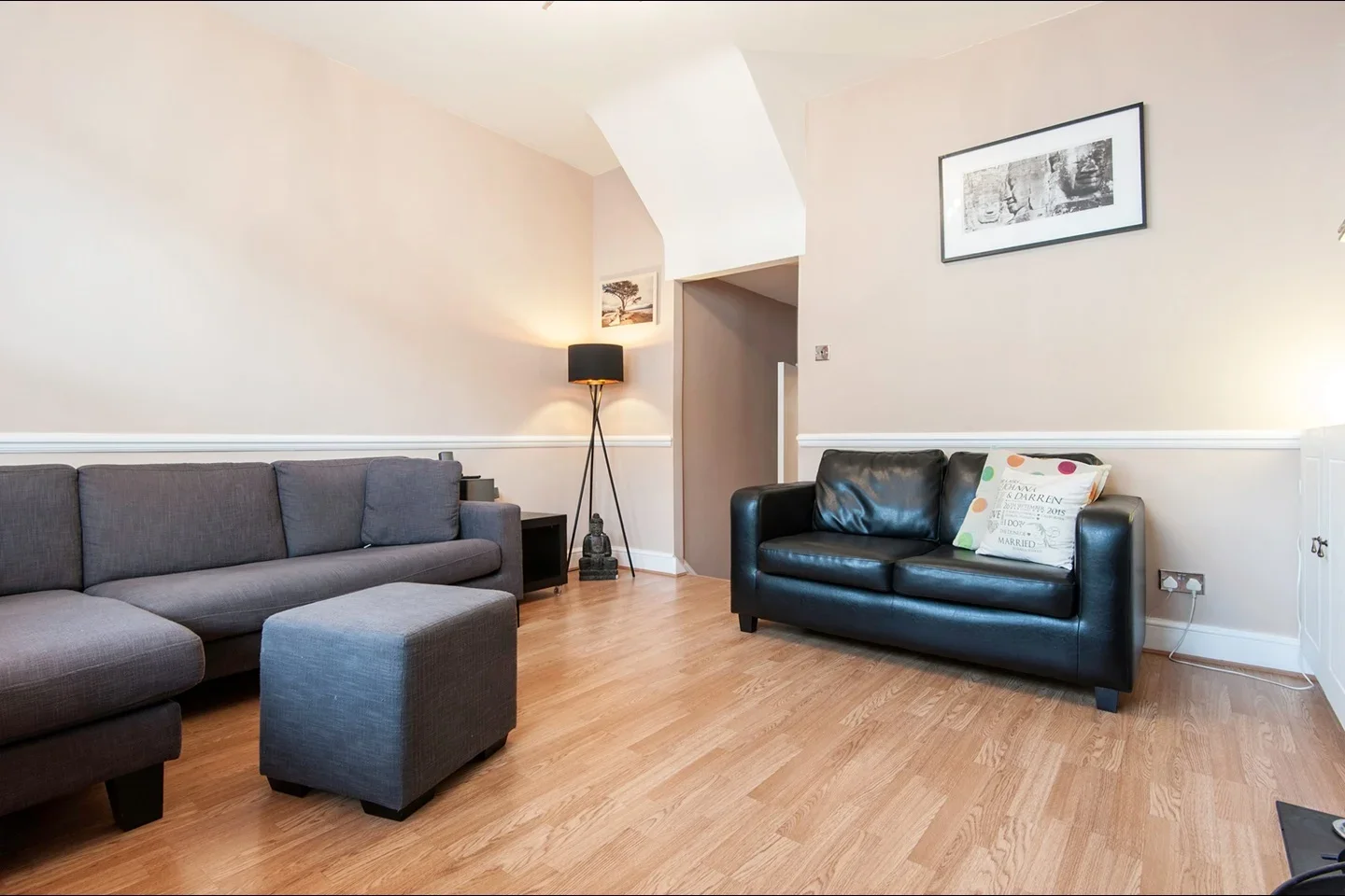 Flat Gilbey Road in Greater London