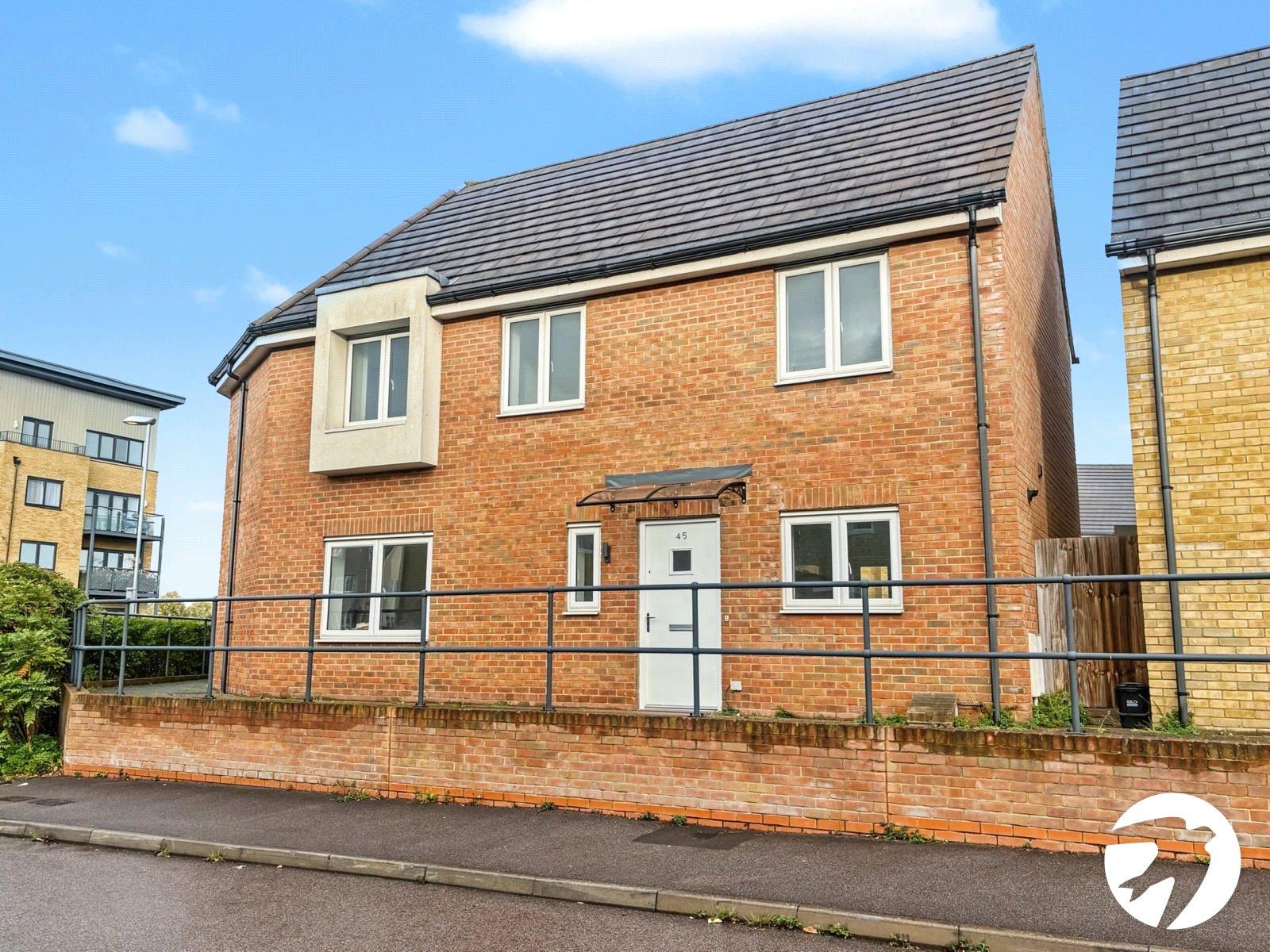 House Eleanor Close in Dartford