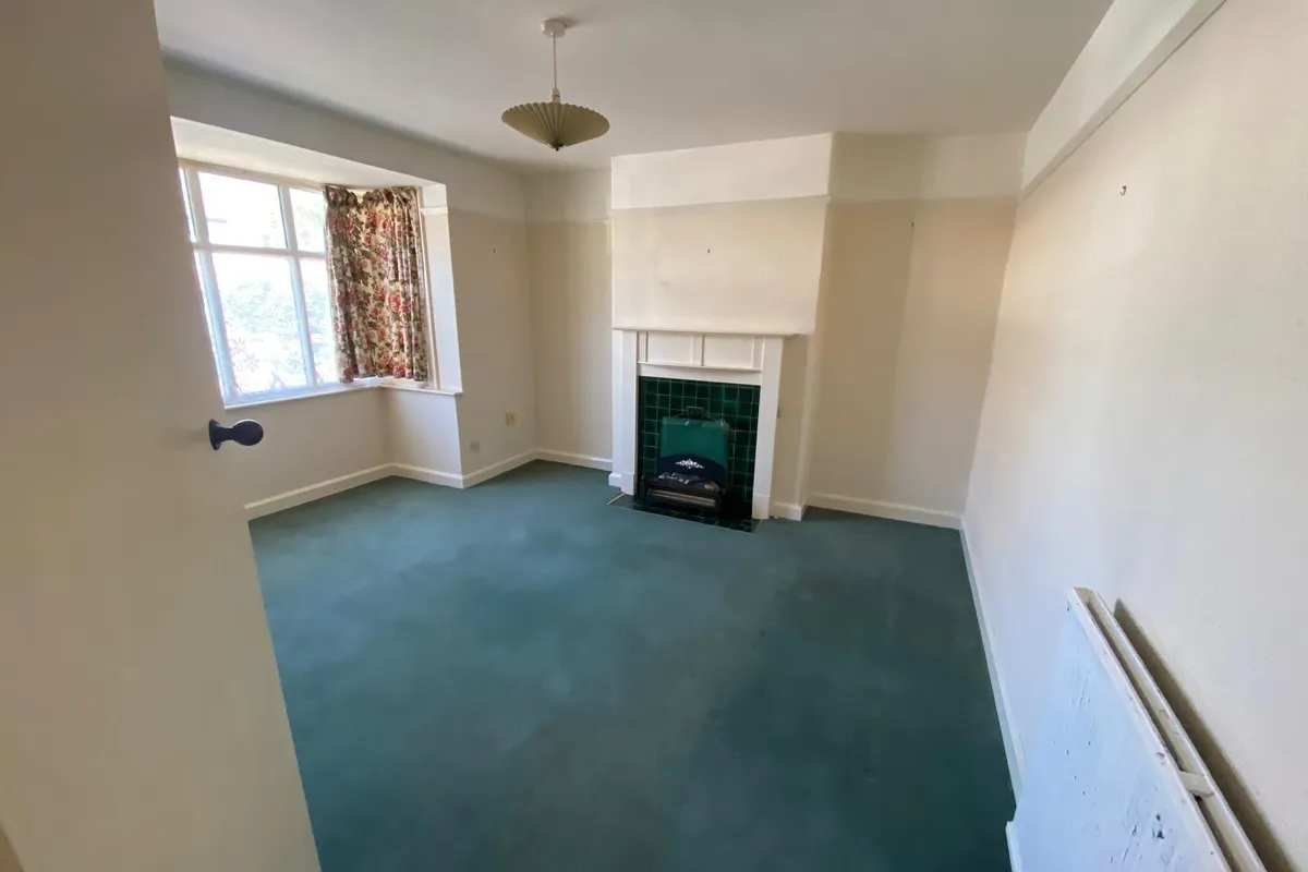 Flat Poundfield Road in Minehead