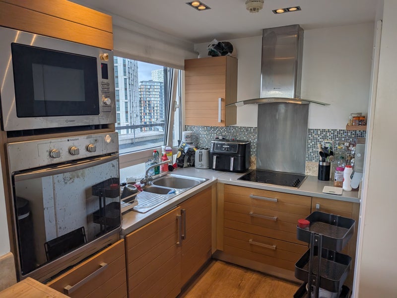 Flat Limeharbour in Greater London