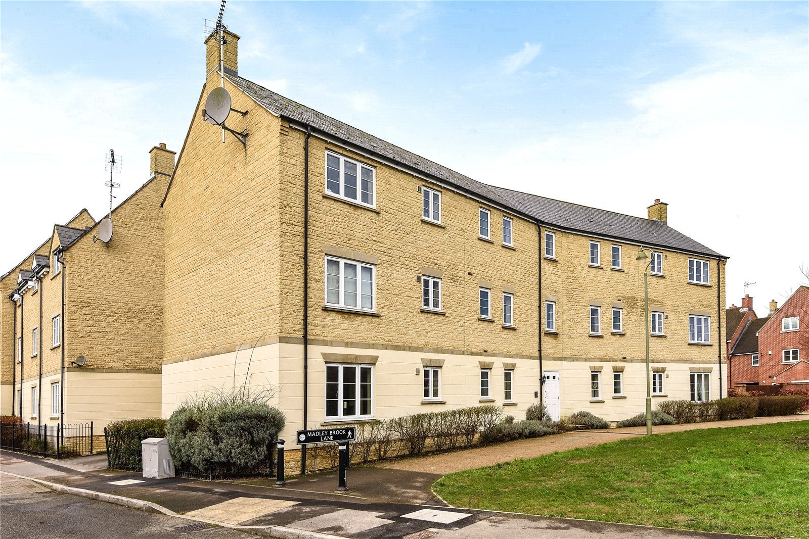 Flat Madley Brook Lane in West Oxfordshire
