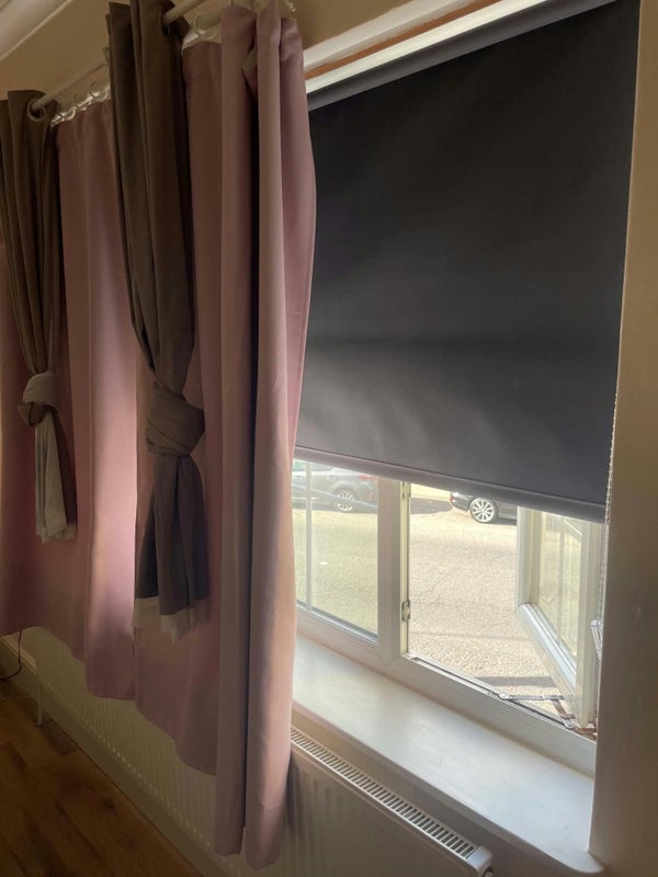 Room Summers Lane in Greater London