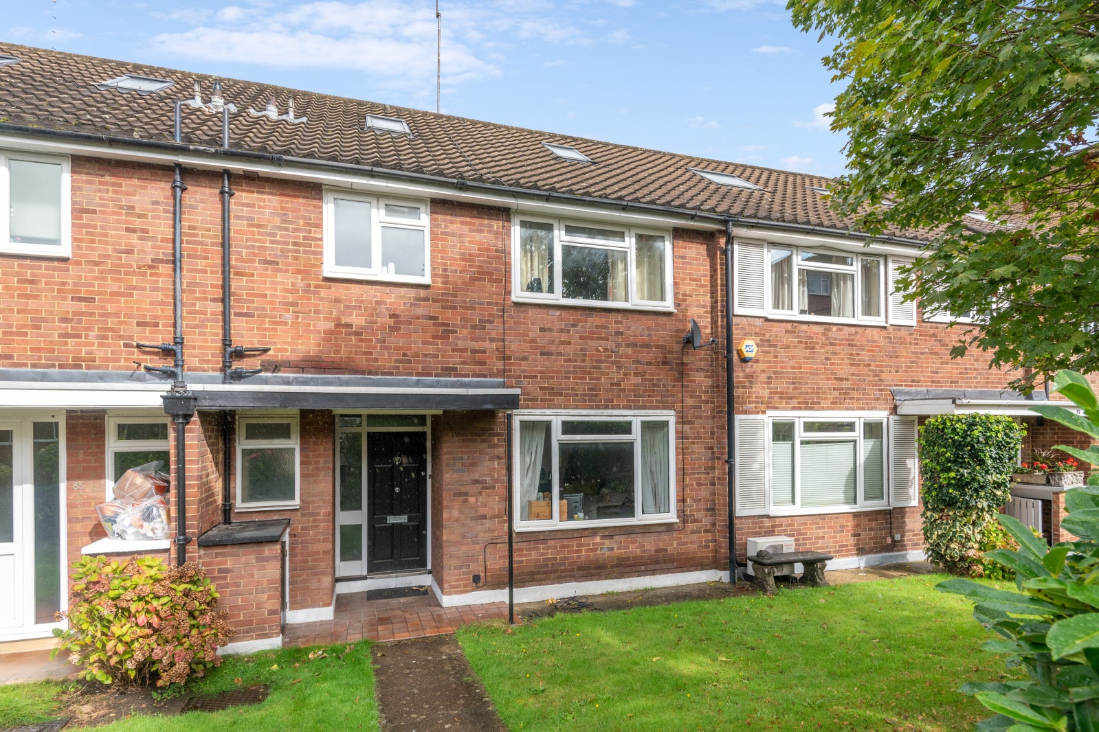 House Fairdale Gardens in Greater London