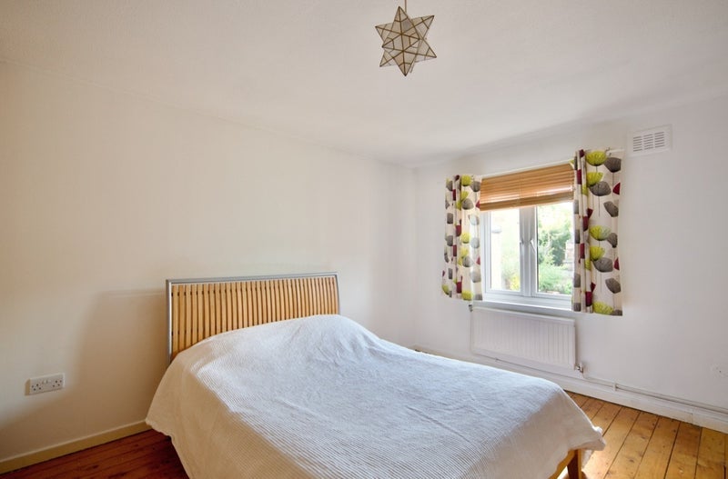 Room Hargrave Park in Greater London