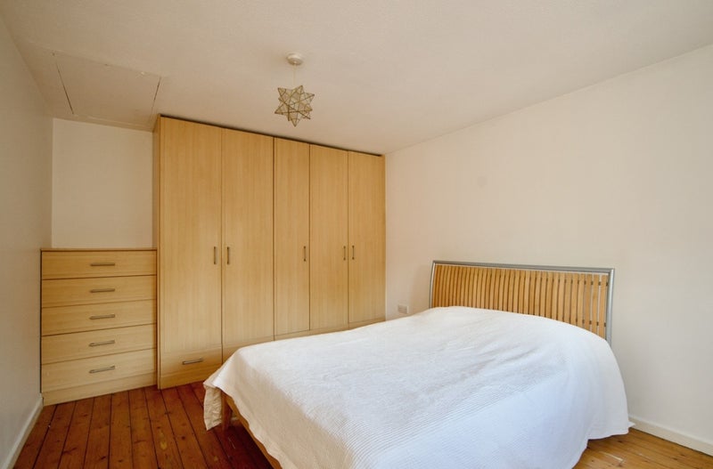 Room Hargrave Park in Greater London