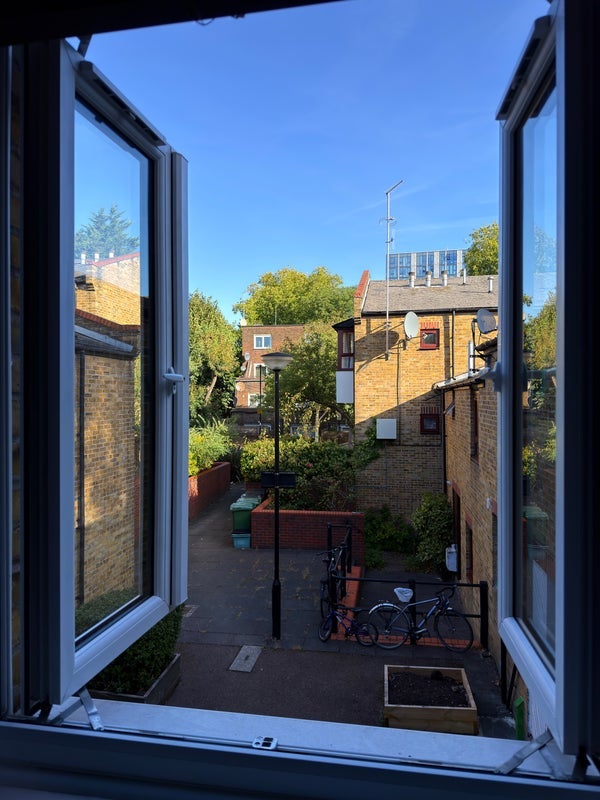 Room Hargrave Park in Greater London