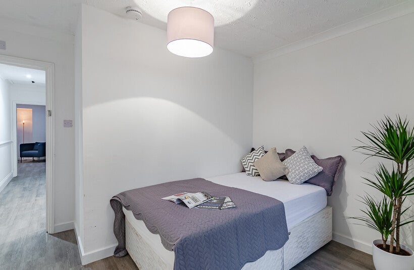 Room Dereham Road in Norwich