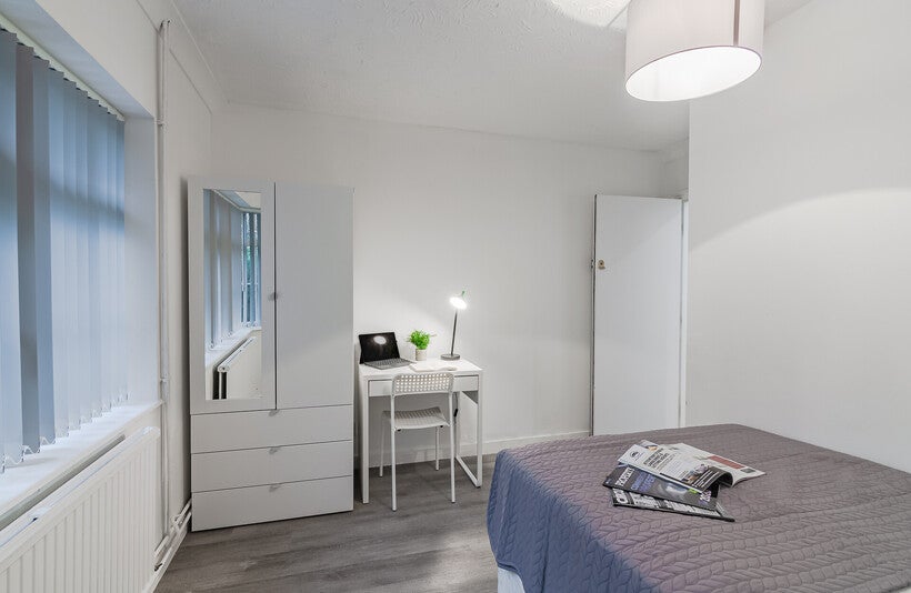 Room Dereham Road in Norwich