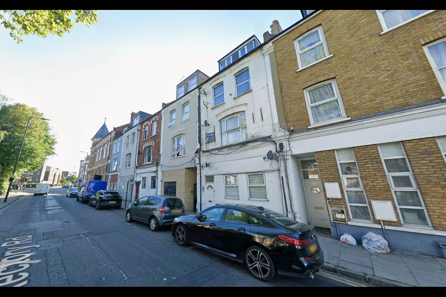 Flat Amhurst Road in Greater London