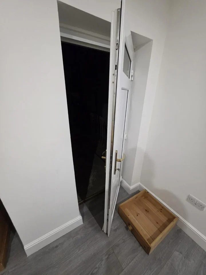 Room Lenthall Avenue in Grays
