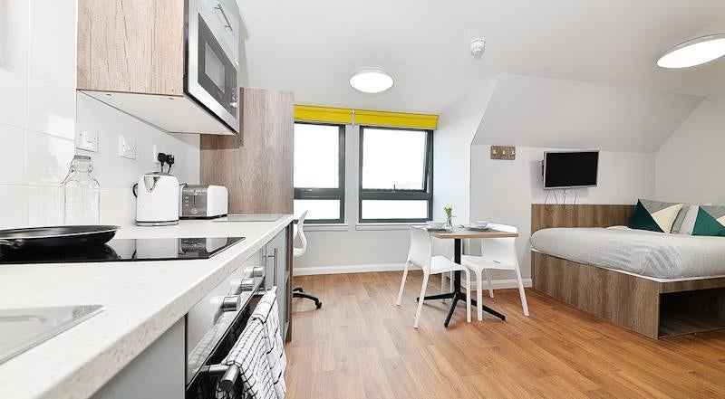 Flat Gorgie Road in City of Edinburgh