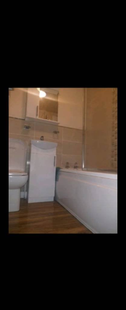 Flat Selborne Terrace in Bradford