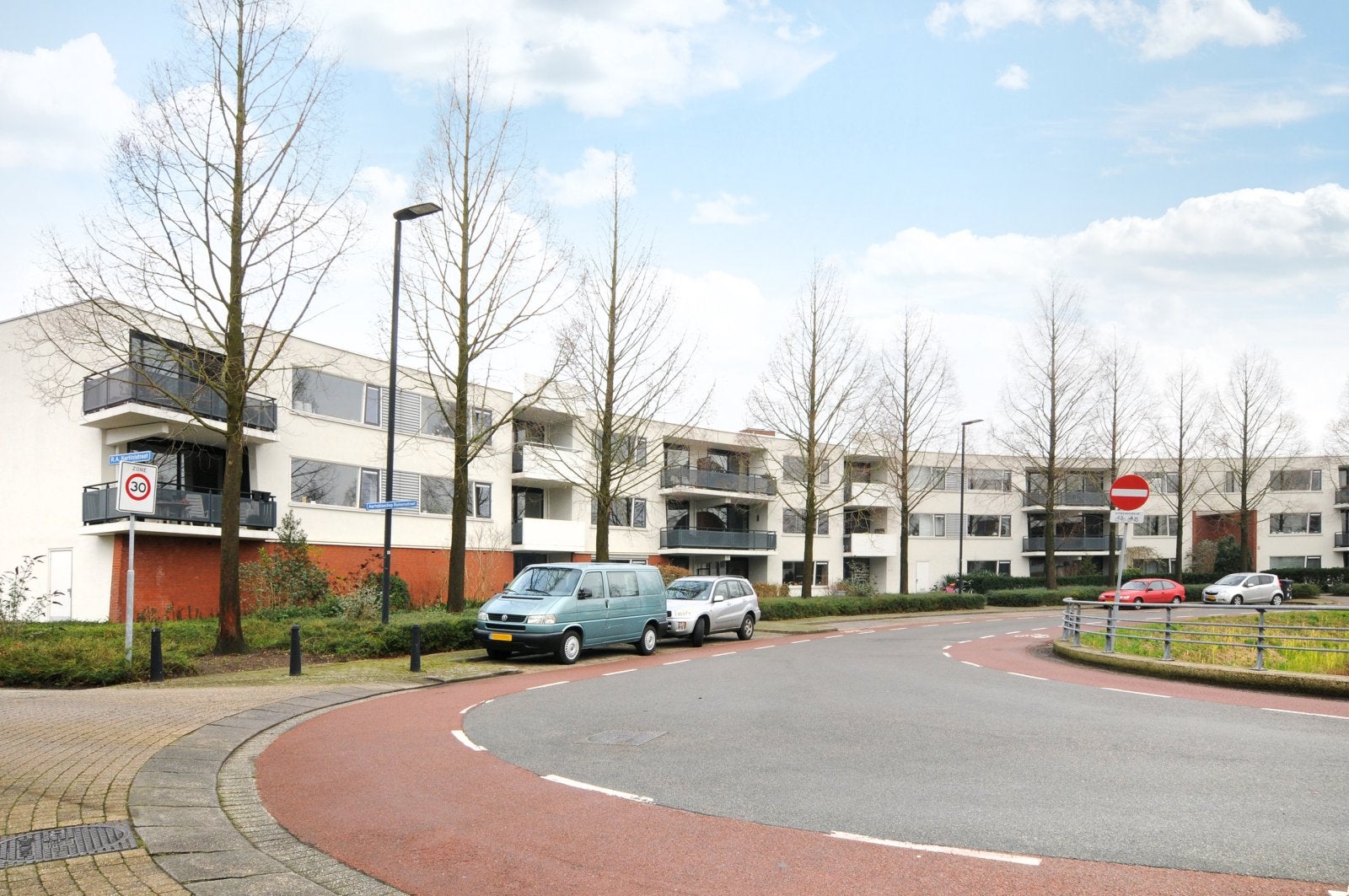 Flat Aartsbisschop Romerostraat in Utrecht