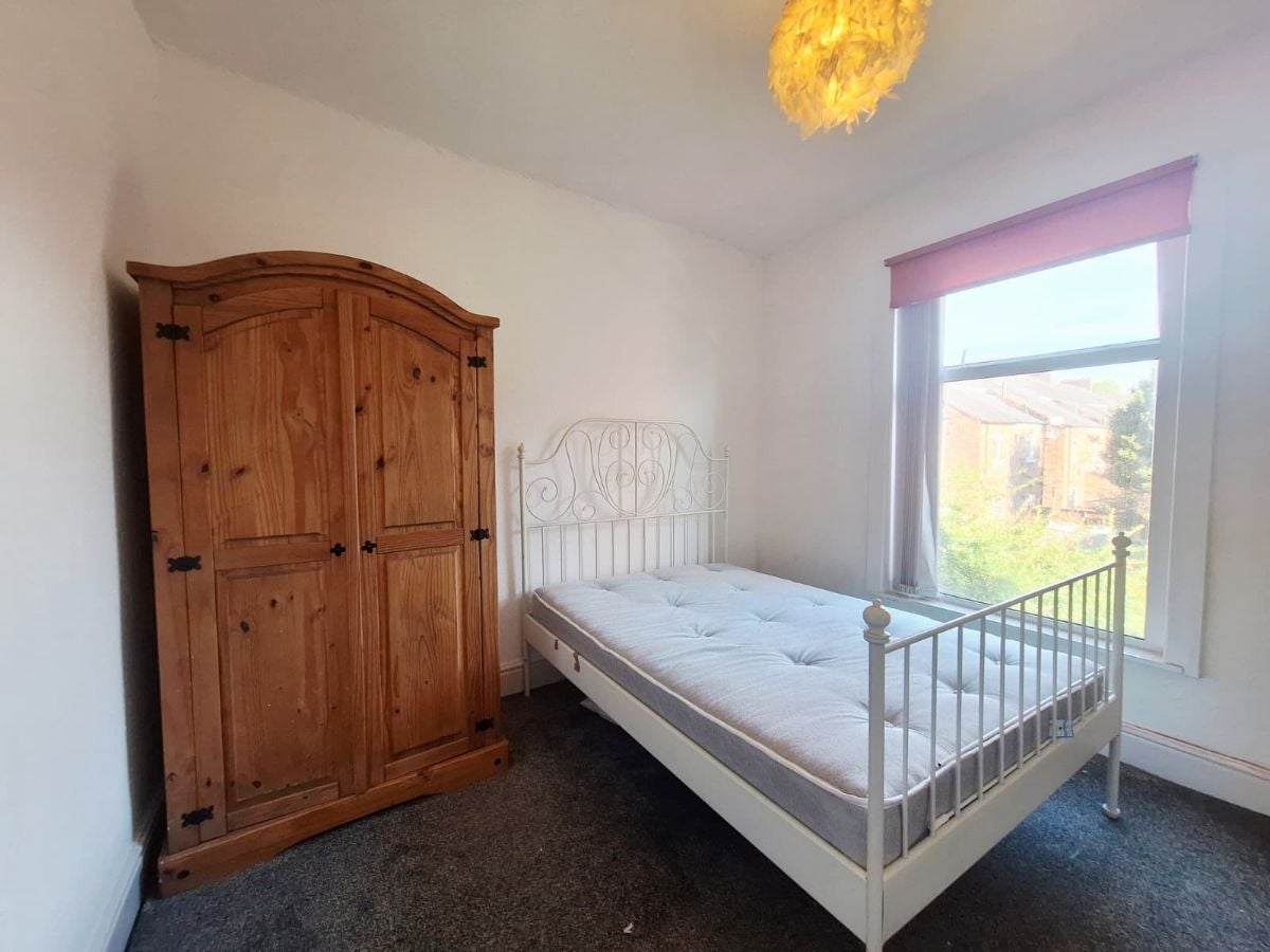 Flat Manley Road in Manchester