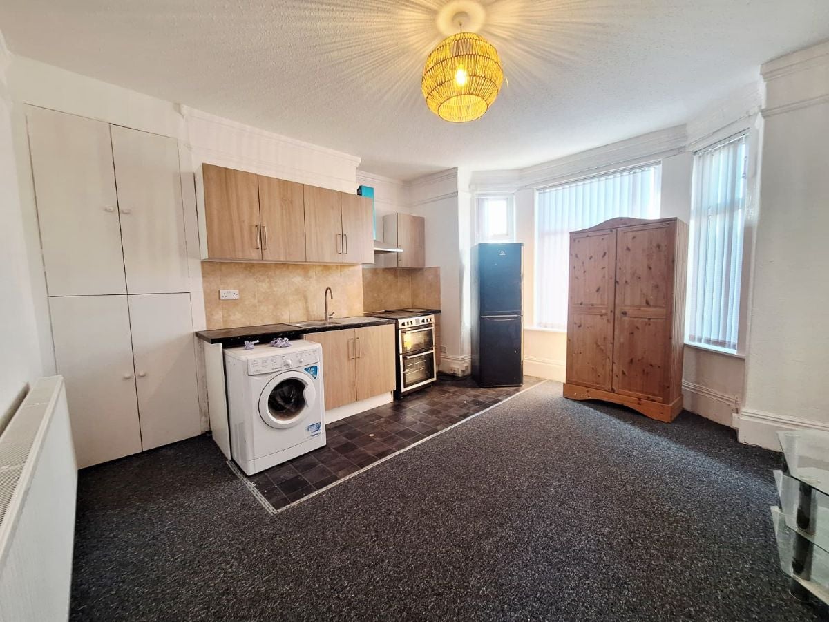 Flat Manley Road in Manchester