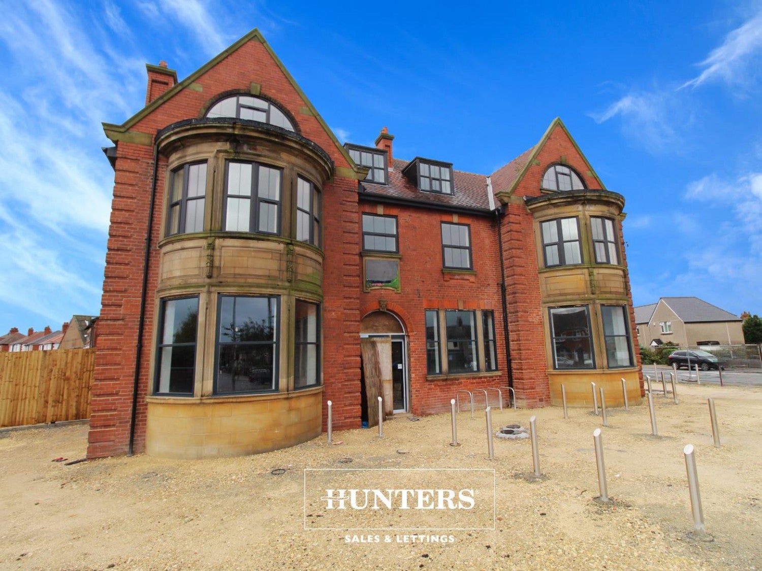 Flat Holywell Lane in Wakefield