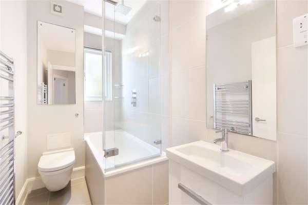 Flat Fulham Road in Greater London