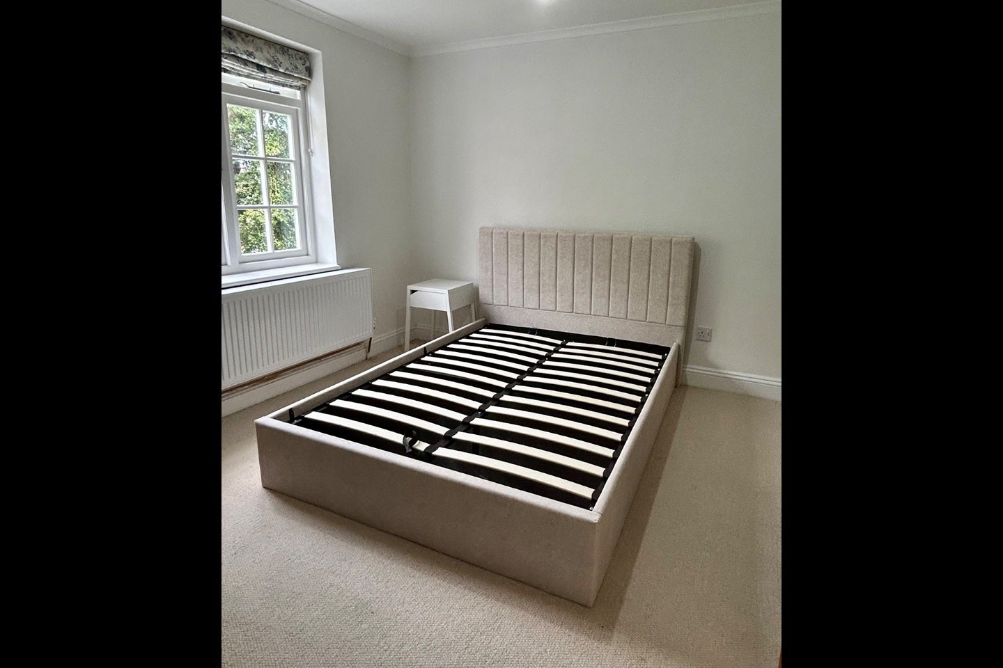 Room Oldfield Mews in Greater London