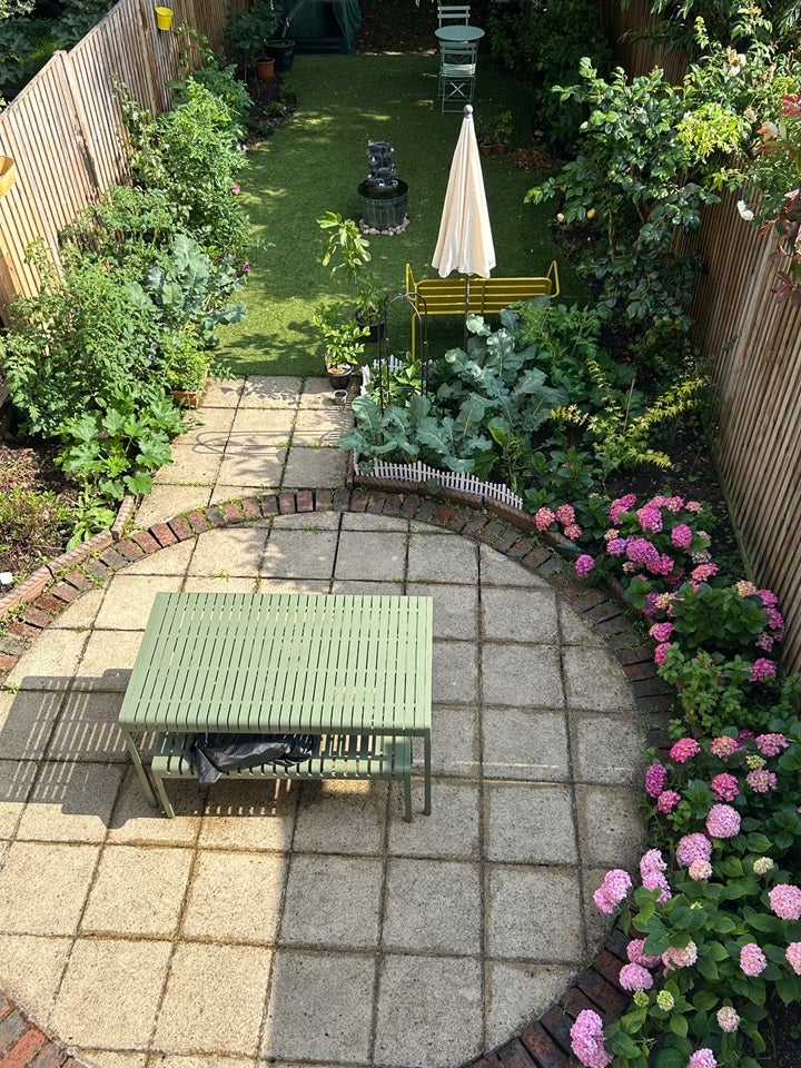 Room Oldfield Mews in Greater London